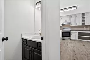 170 Forest Lake Dr, Fayetteville, GA 30215 - Photo 12