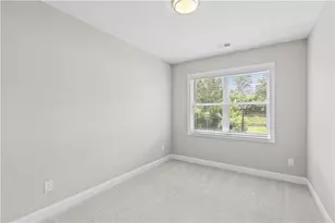 2410 Lakeshore Ln SE, Atlanta, GA 30316 - Photo 16