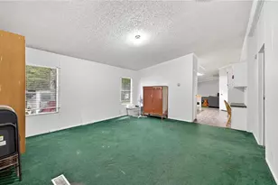 1090 S Hampton Rd, Hampton, GA 30228 - Photo 6