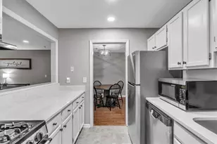 2607 Vinings Central Dr SE, Atlanta, GA 30339 - Photo 8