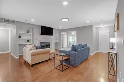 2607 Vinings Central Drive SE #6, Atlanta, GA 30339 - Photo 2