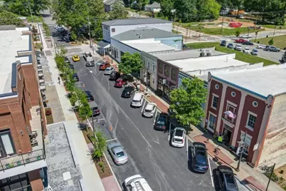 5662 Evelyn Lane, Flowery Branch, GA 30542 - Photo 14