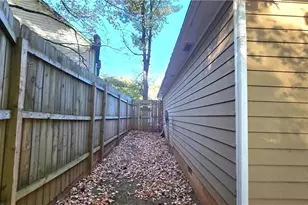 4618 Thomas Jefferson Ct, Stone Mountain, GA 30083 - Photo 26