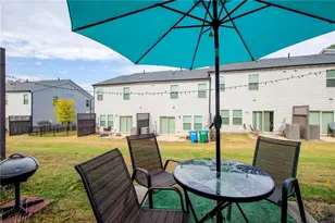 5453 Plain Field Ln, Lilburn, GA 30047 - Photo 30