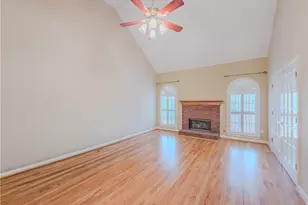 1990 Glenhurst Dr, Snellville, GA 30078 - Photo 8