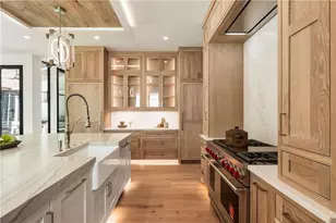 388 Londonberry Rd NW, Sandy Springs, GA 30327 - Photo 24