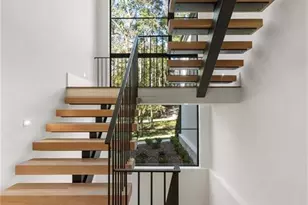 388 Londonberry Rd NW, Sandy Springs, GA 30327 - Photo 38