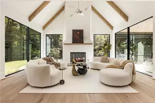 388 Londonberry Rd NW, Sandy Springs, GA 30327 - Photo 20