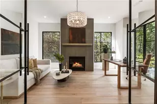 388 Londonberry Rd NW, Sandy Springs, GA 30327 - Photo 12