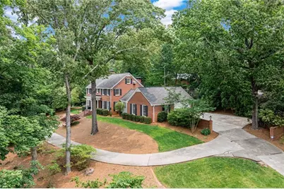 2626 Club Drive, Gainesville, GA 30506 - Photo 4