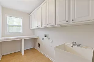 3060 Eastbrook Terrace, Atlanta, GA 30331 - Photo 38