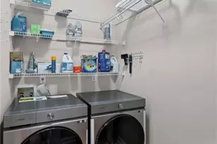 328 Lauren Ln, Woodstock, GA 30188 - Photo 16