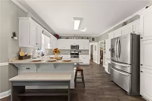 5993 Wellington Ave, Gainesville, GA 30506 - Photo 12