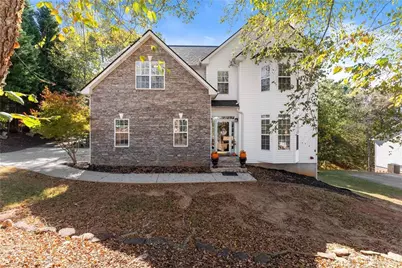 5993 Wellington Avenue, Gainesville, GA 30506 - Photo 2