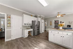 5993 Wellington Ave, Gainesville, GA 30506 - Photo 10