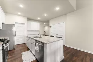 3914 Prospect Point Dr, Oakwood, GA 30566 - Photo 8