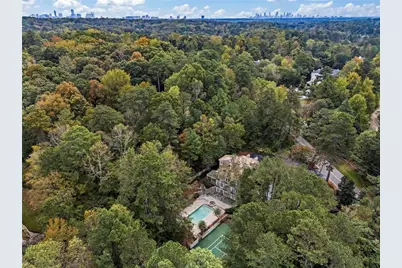 1235 W Garmon Road NW, Atlanta, GA 30327 - Photo 44