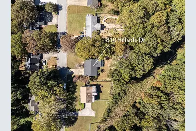 810 Hillside Drive, Gainesville, GA 30501 - Photo 2