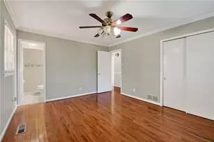 810 Hillside Dr, Gainesville, GA 30501 - Photo 16