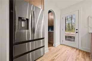 2433 Helmsdale Dr NE, Atlanta, GA 30345 - Photo 36