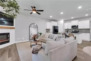 1575 Gin Blossom Cir, Lawrenceville, GA 30045 - Photo 12