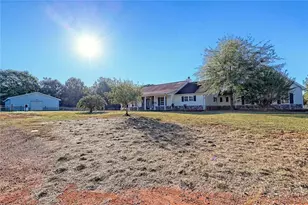 539 B Wilson Rd, Commerce, GA 30529 - Photo 62