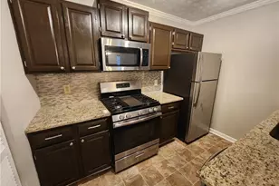 1411 Keys Crossing Dr NE, Brookhaven, GA 30319 - Photo 6