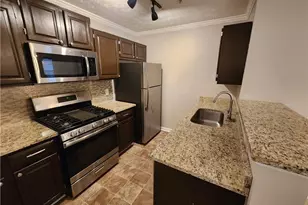 1411 Keys Crossing Dr NE, Brookhaven, GA 30319 - Photo 2