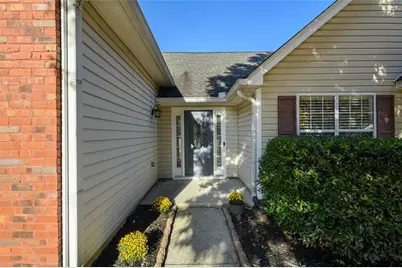 1001 Autumn Glen Court, Dacula, GA 30019 - Photo 2