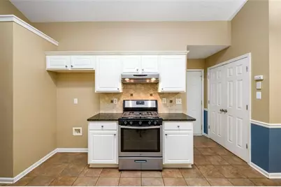 1001 Autumn Glen Court, Dacula, GA 30019 - Photo 10