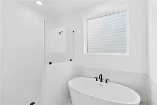 783 Auguste Ave, Decatur, GA 30033 - Photo 12