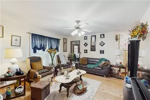 530 Oxford Crest Ct, Lawrenceville, GA 30043 - Photo 4