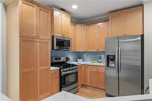 1046 Leah Ln SE, Atlanta, GA 30316 - Photo 10