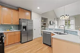 1046 Leah Ln SE, Atlanta, GA 30316 - Photo 8