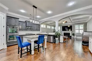 4506 Magnolia Club Cir, Sugar Hill, GA 30518 - Photo 6