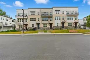 3370 Oak Hbr Dr, Peachtree Corners, GA 30092 - Photo 2