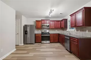 326 Hidden Creek Ln, Canton, GA 30114 - Photo 16