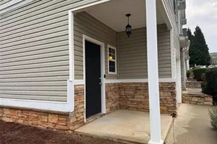 4805 Zephyr Cove Pl, Flowery Branch, GA 30542 - Photo 2