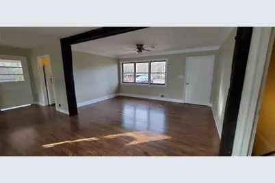 318 Lynnwood Drive, Woodstock, GA 30188 - Photo 6