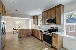 458 Shannon Dr SW, Atlanta, GA 30310 - Photo 8