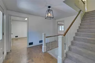 3504 Edgewood Cir, Gainesville, GA 30506 - Photo 4