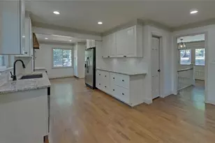 3504 Edgewood Cir, Gainesville, GA 30506 - Photo 8