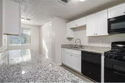 2154 Scarbrough Drive, Stone Mountain, GA 30088 - Photo 10