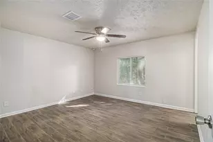 2154 Scarbrough Dr, Stone Mountain, GA 30088 - Photo 12