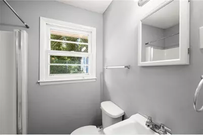 574 S Sage Street S, Toccoa, GA 30577 - Photo 18