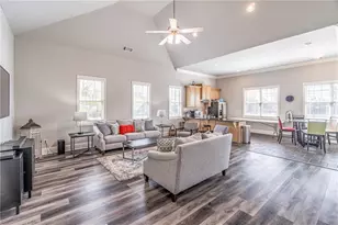 4138 Baverton Dr, Suwanee, GA 30024 - Photo 46