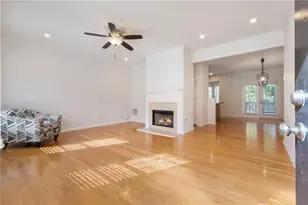 5980 Eagle Tiff Ln, Sugar Hill, GA 30518 - Photo 2