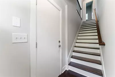 721 Taylor Court, Atlanta, GA 30324 - Photo 4