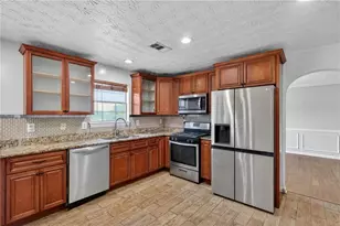 485 Brunswick Cir, Stockbridge, GA 30281 - Photo 18