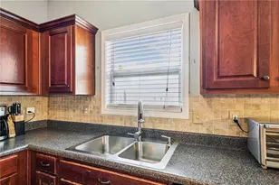 1959 Lakeshore Overlook Cir NW, Kennesaw, GA 30152 - Photo 10